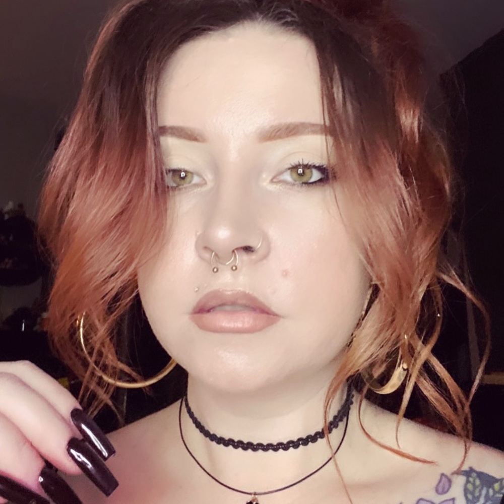 Meet your Posher, Lea